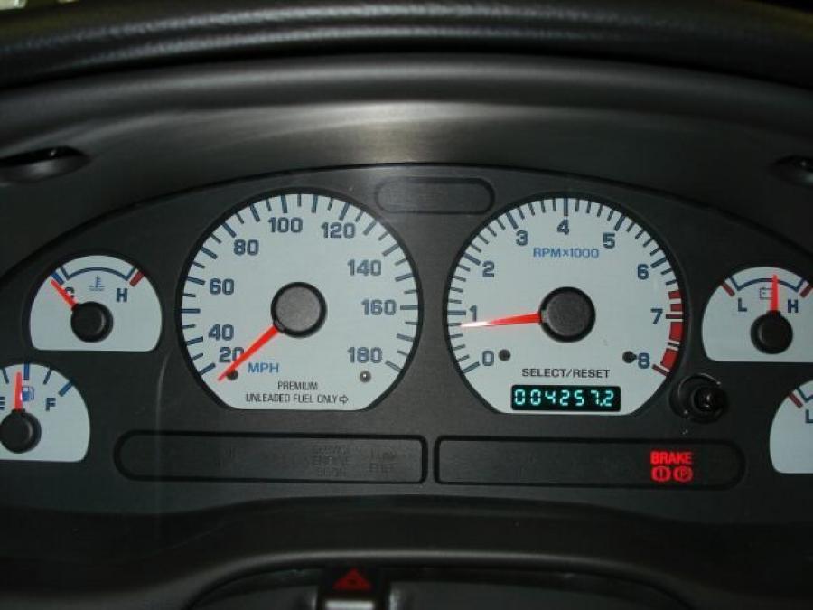 Ford Mustang Cobra R 2008 года  (фото 14 из 24)